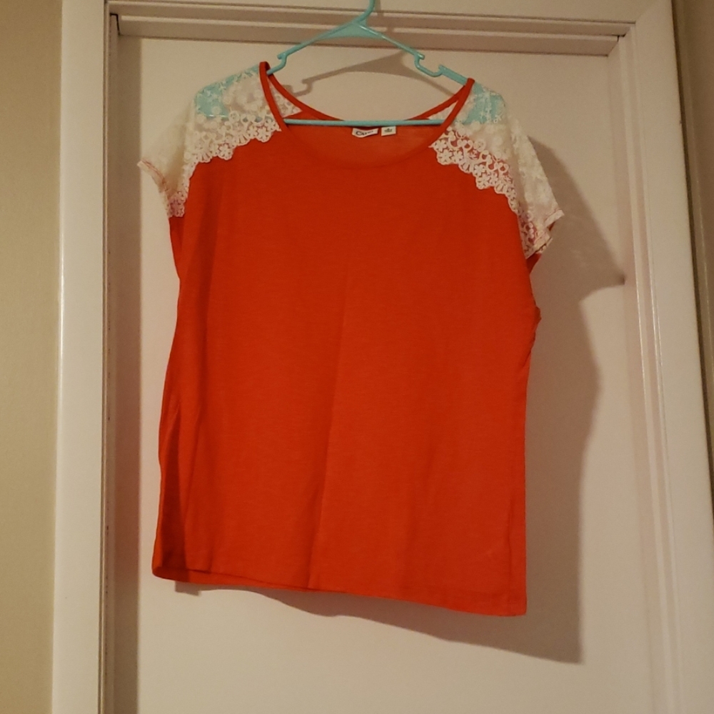 Women's short sleeve top